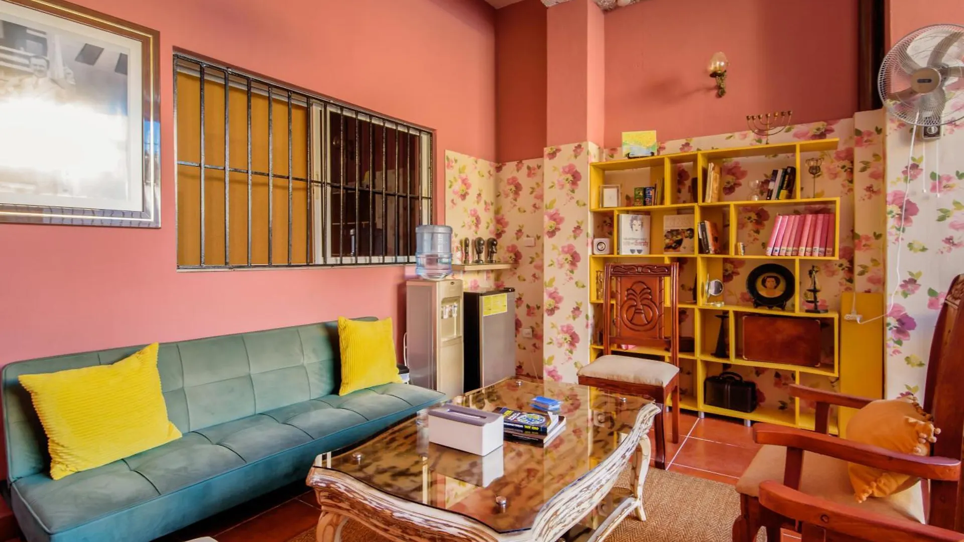 Hostal Mama Mambo - Zona Colonial Santo Domingo 0*,  Dominican Republic